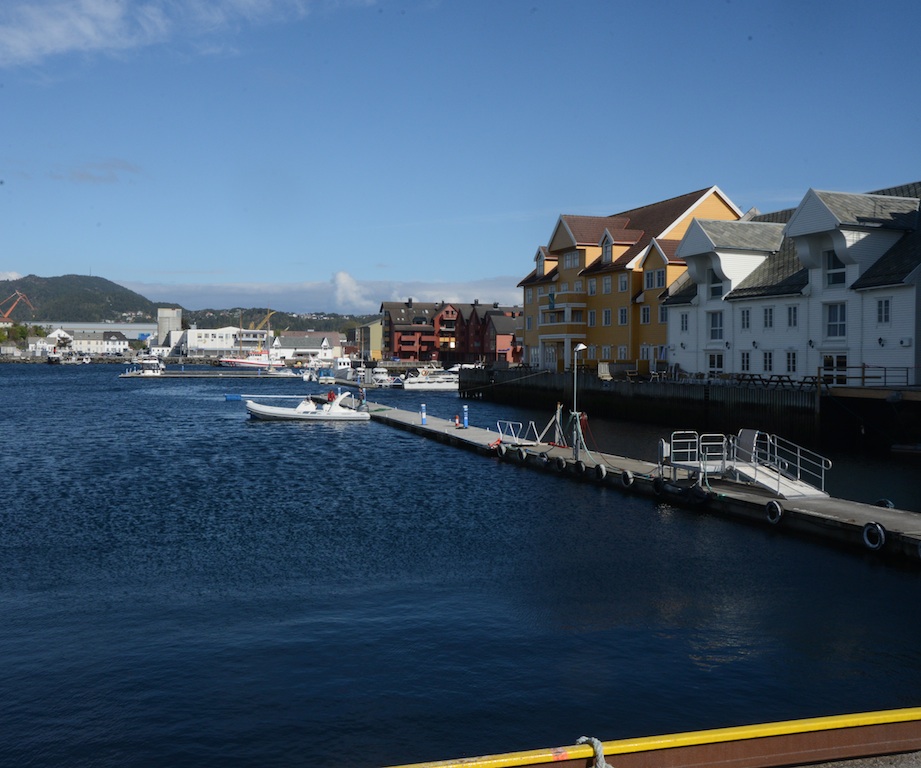 Florø venter