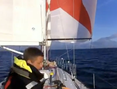 Ny spinnaker oppe